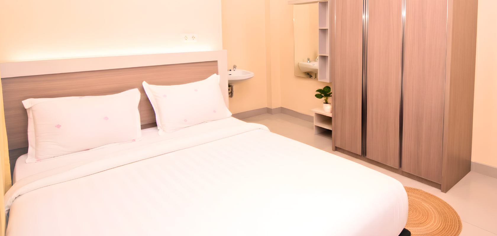 Slider Hotel